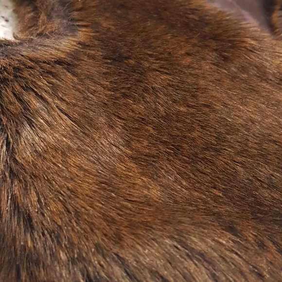 ♥️ Cute Fur Vest ♥️ - Picture 5 of 10